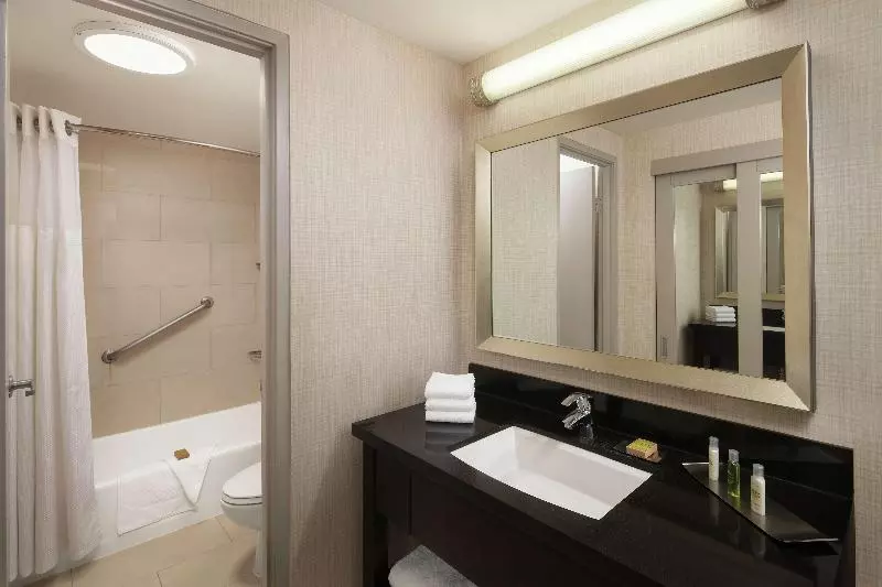 キングサイズベッドのスタンダードルーム, Doubletree By Hilton San Diego   Hotel Circle