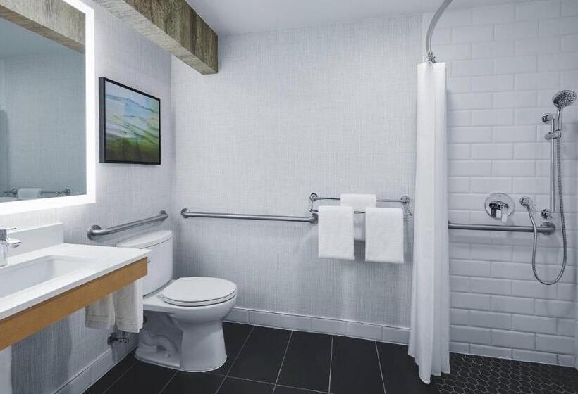 带2个双人床的标准工作室, Four Points Marriott Salt Lake City Airport