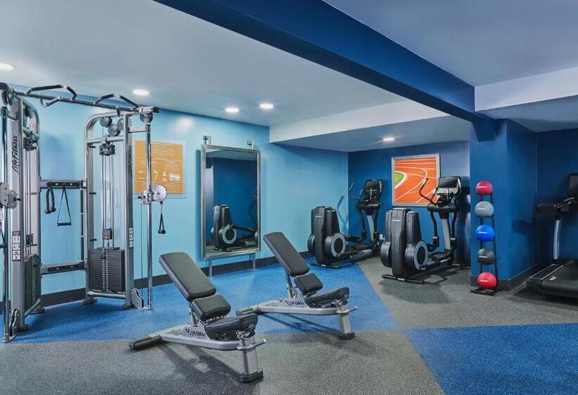 带2个双人床的标准工作室, Four Points Marriott Salt Lake City Airport