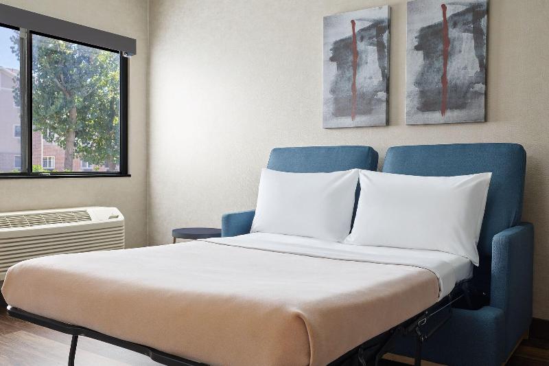 带大床的标准间, Four Points Marriott Salt Lake City Airport