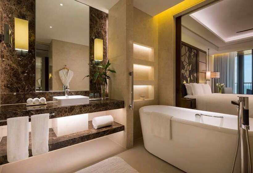 غرفة قياسية سرير كينج, Hilton Concord