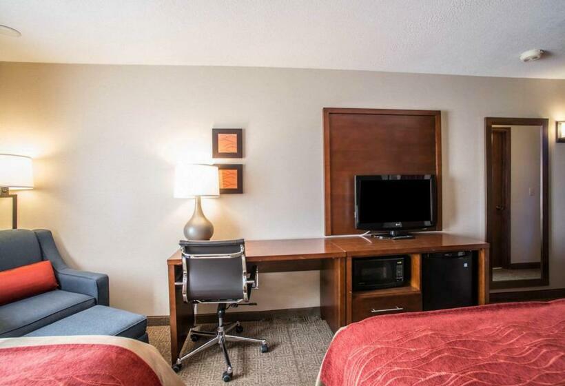 غرفه قياسيه سريرين مزدوجين, Quality Inn & Suites Boonville   Columbia