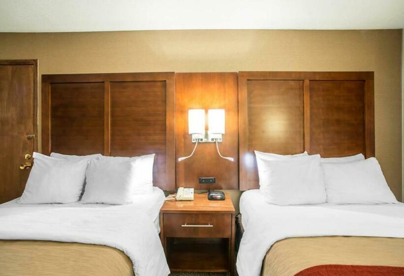 غرفه قياسيه سريرين مزدوجين, Quality Inn & Suites Boonville   Columbia