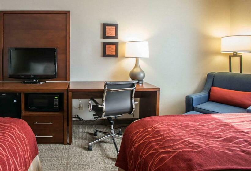 غرفه قياسيه سريرين مزدوجين, Quality Inn & Suites Boonville   Columbia