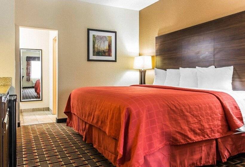 스위트, Quality Suites Hickory South