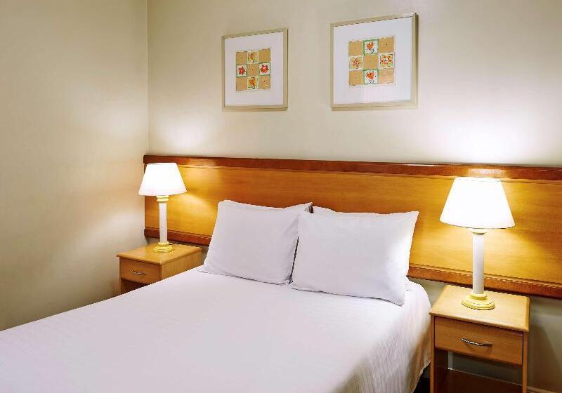 带大床的标准间, Ramada By Wyndham Richfield Ut I 70