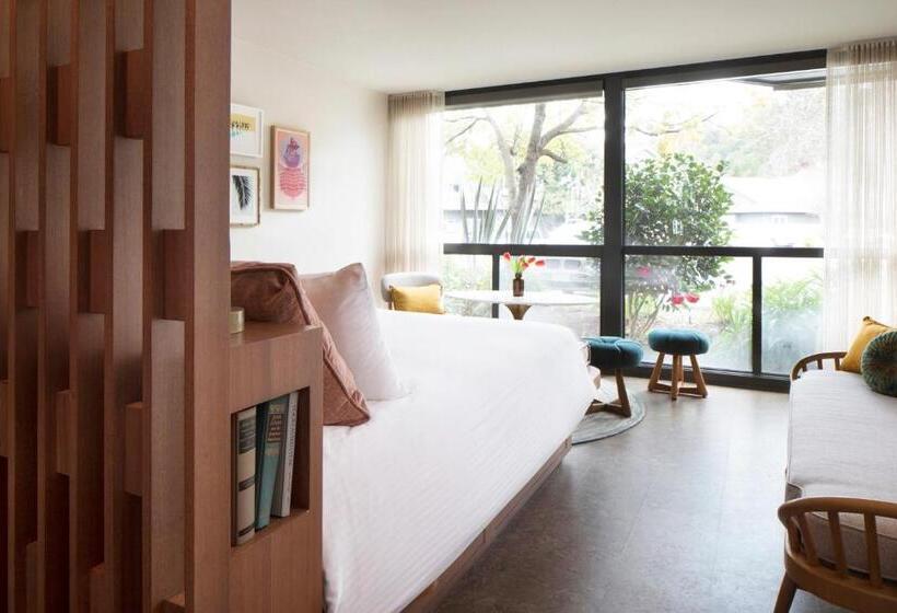 جناح لذوى الاحتياجات الخاصة, Flamingo Resort & Spa