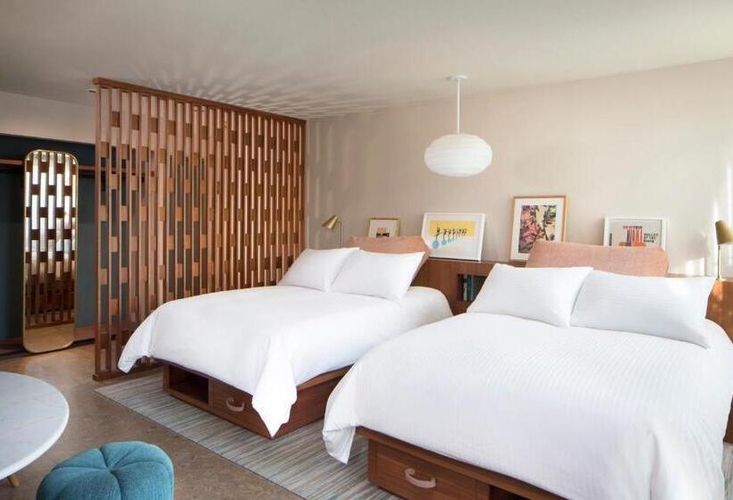 디럭스 룸, Flamingo Resort & Spa