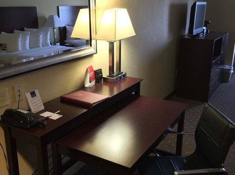 适合残疾人士使用的套间, Comfort Suites Near Gettysburg Battlefield Visitor Center