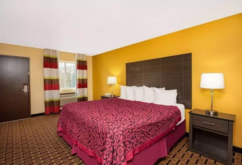 سوییت, Days Inn By Wyndham Carthage