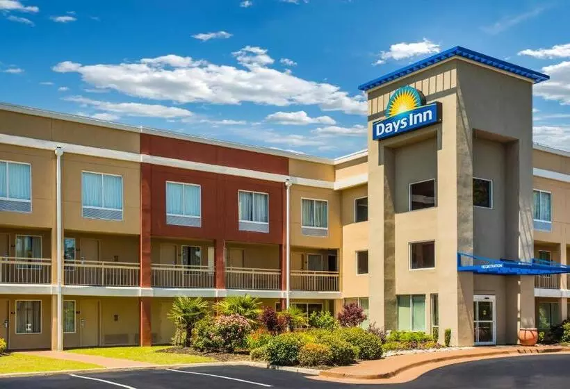 اتاق استاندارد با تخت بزرگ, Days Inn By Wyndham Florence Near Civic Center