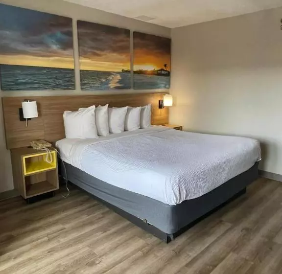 اتاق استاندارد با تخت بزرگ, Days Inn By Wyndham Florence Near Civic Center