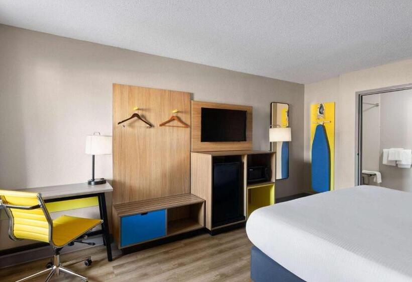 Стандартный Номер Кровать Кинг, Days Inn By Wyndham Florence Near Civic Center