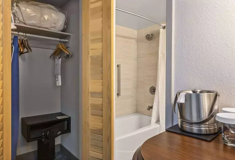 اتاق استاندارد با 2 تخت دوبل, Doubletree By Hilton Tucson  Reid Park