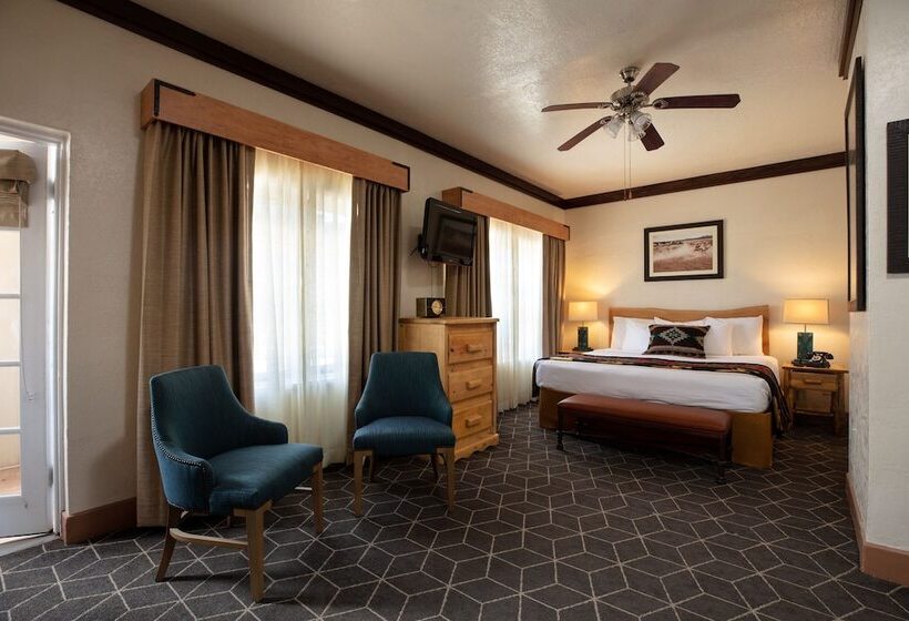 סוויטה משפחתית, El Rancho