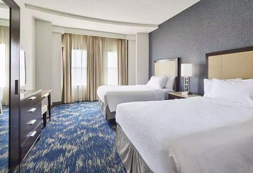سوئیت پریمیوم, Embassy Suites By Hilton Indianapolis Downtown