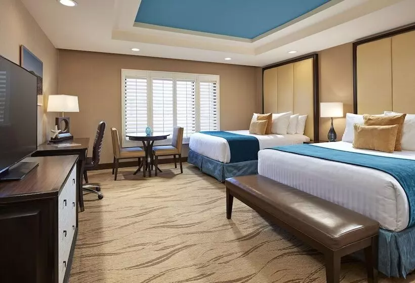 اتاق سوپریور, Empress Hotel La Jolla