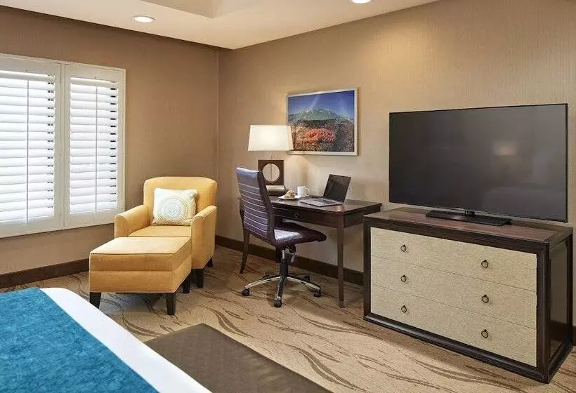 اتاق سوپریور, Empress Hotel La Jolla