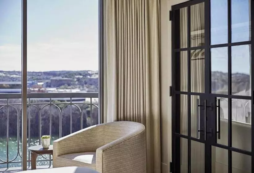 سوییت, Four Seasons Hotel Austin