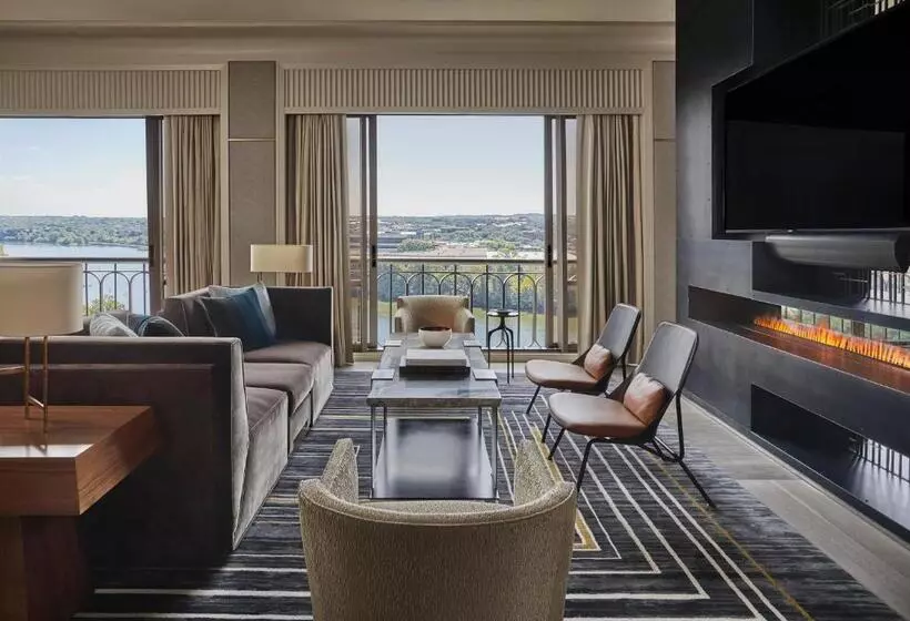 سوئیت پرزیدنت, Four Seasons Hotel Austin