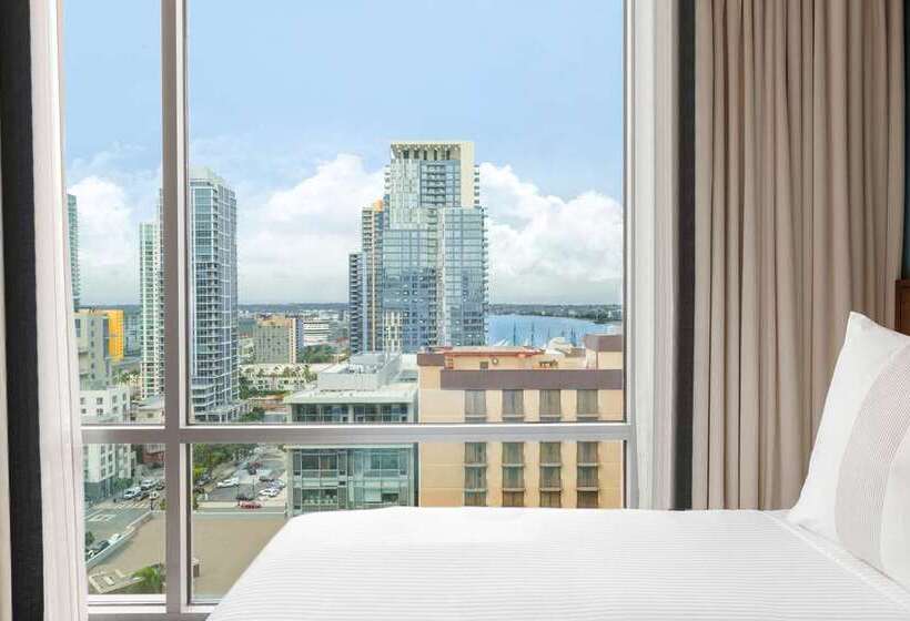 스탠다드 룸 킹사이즈 침대, Hilton Dfw Lakes Executive Conference Center
