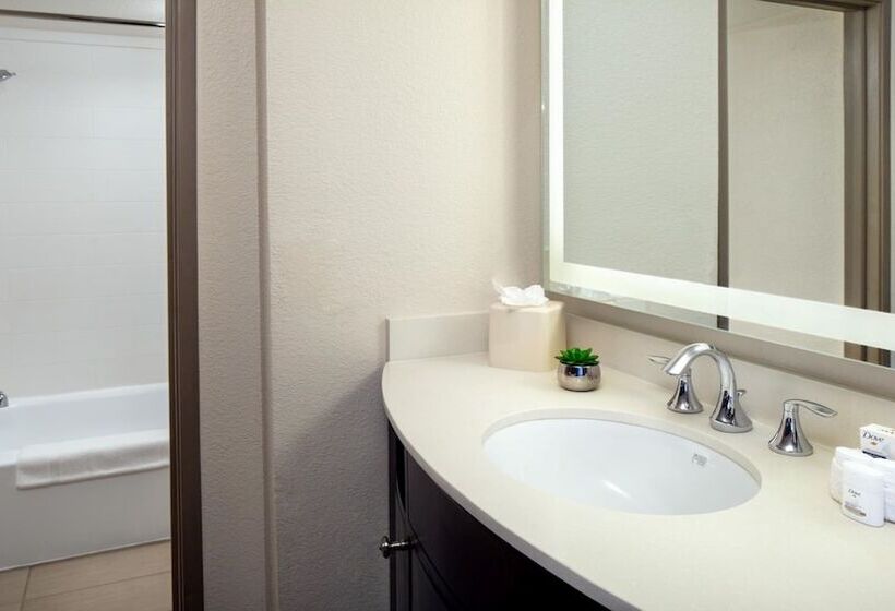 سوییت, Holiday Inn And Suites Phoenix Airport North, An Ihg