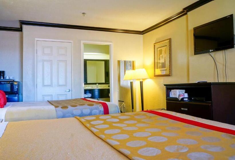 اتاق استاندارد, Ramada By Wyndham Ontario
