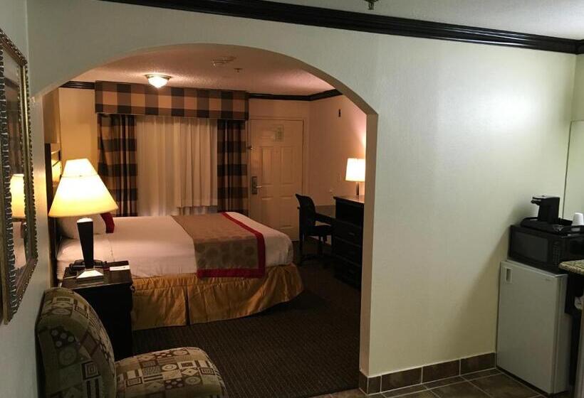 스위트 킹사이즈 침대, Ramada By Wyndham Ontario