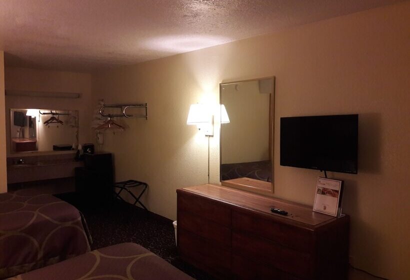 Номер Стандарт 2 Двуспальные Кровати, Super Inn Williamsburg