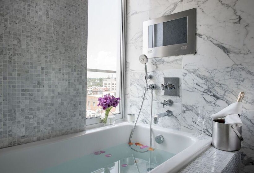 스탠다드 스튜디오 더블 침대, The Dupont Circle