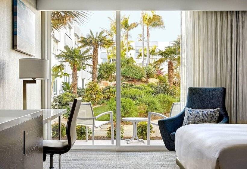 带2个双人床的标准工作室, Ventura Beach Marriott