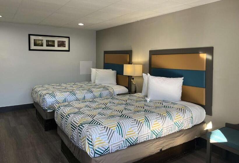 غرفة قياسية رباعية, Motel 6 Greenville, Nc Ecu Medical Center