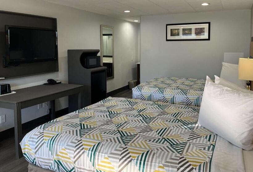 غرفة قياسية رباعية, Motel 6 Greenville, Nc Ecu Medical Center