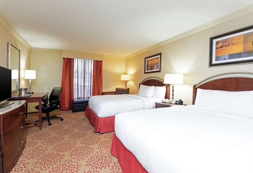 Номер Стандарт 2 Двуспальные Кровати, Doubletree By Hilton Hotel Grand Rapids Airport