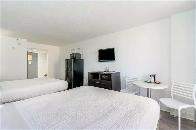 اتاق لوکس با تخت بزرگ, Doubletree By Hilton Hotel Grand Rapids Airport