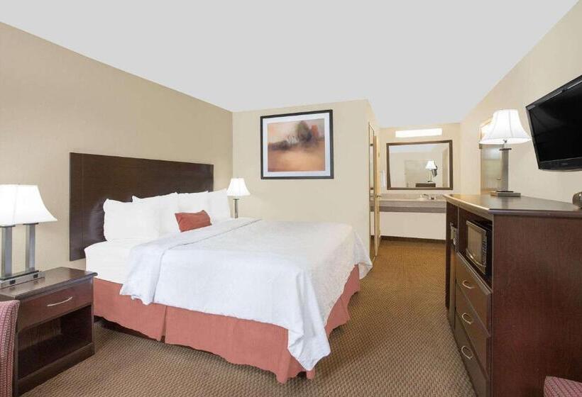 Номер Стандарт 2 Двуспальные Кровати, Baymont By Wyndham Greenville