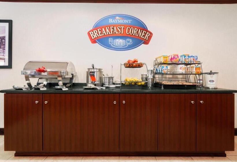 غرفه قياسيه سريرين مزدوجين, Baymont By Wyndham Greenville