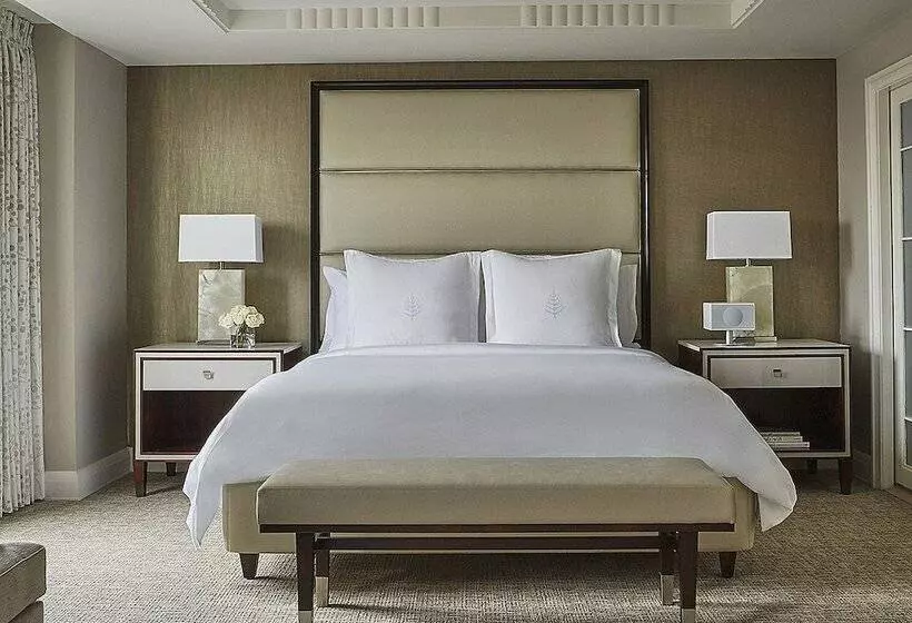 اتاق پرمیوم, Four Seasons  Washington Dc