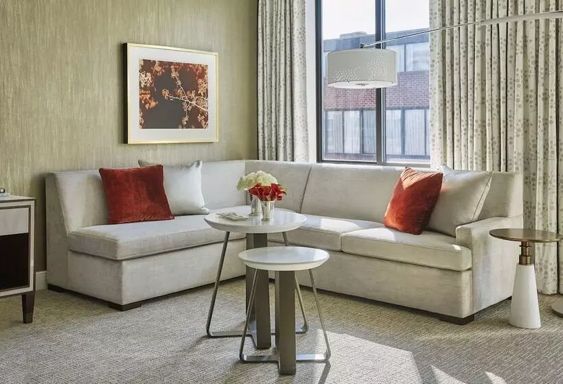 اتاق پرمیوم, Four Seasons  Washington Dc