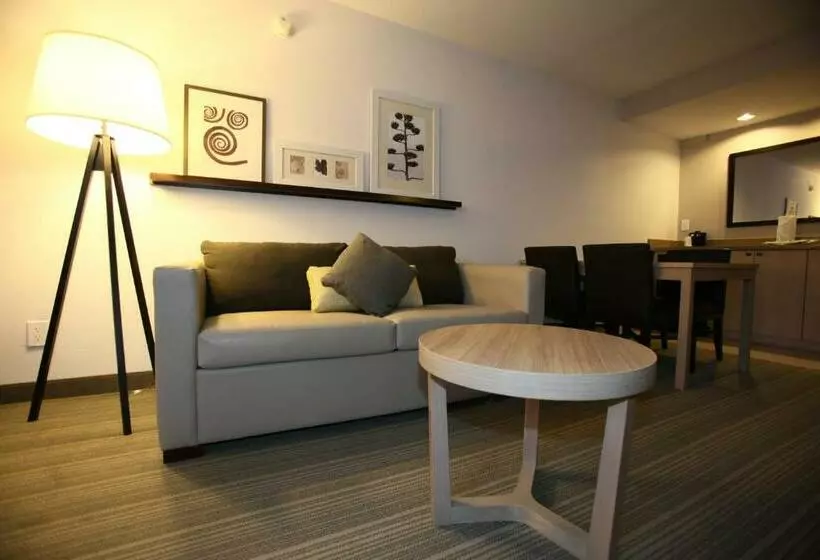 身障者適用スイートルーム, Greentree Inn & Suites Phoenix Sky Harbor