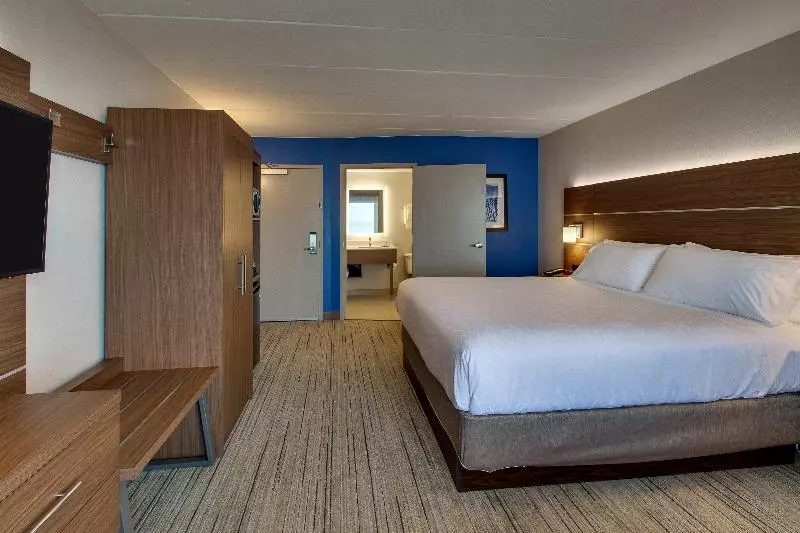身障者適用キングサイズベッドルーム, Holiday Inn Express Atlantic City W Pleasantville, An Ihg
