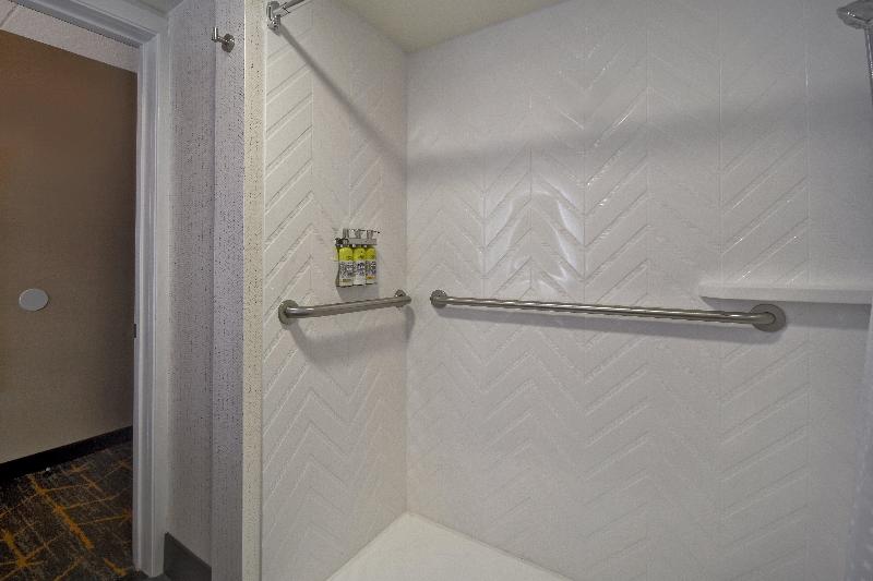 غرفة إدارية سرير كينج, Holiday Inn Philadelphia Cherry Hill, An Ihg