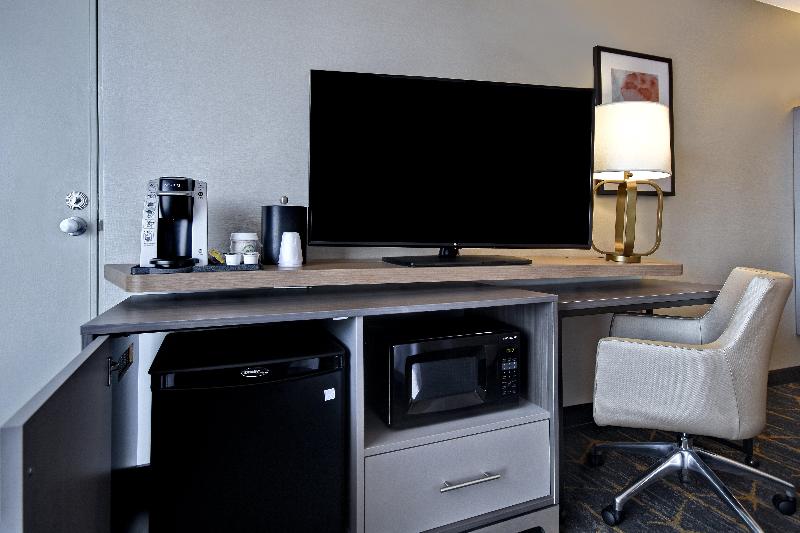 이그제큐티브 룸 킹사이즈 침대, Holiday Inn Philadelphia Cherry Hill, An Ihg