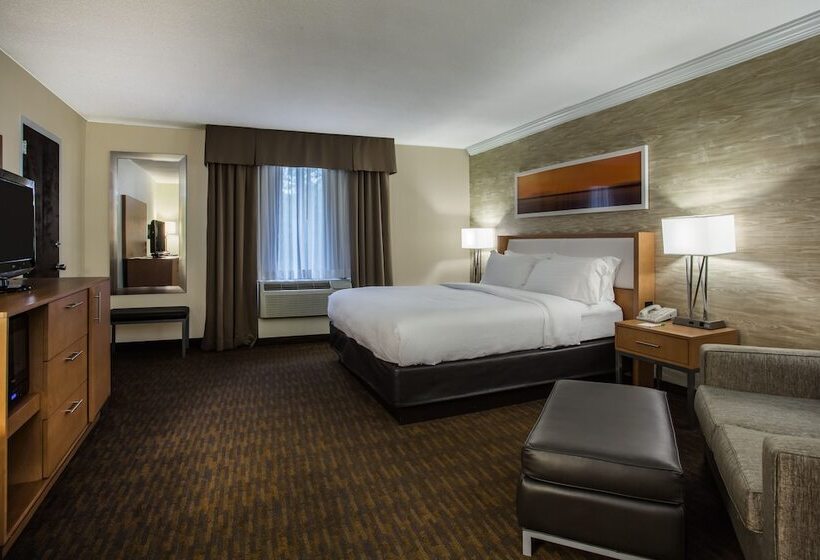 غرفة قياسية, Holiday Inn Saratoga Springs, An Ihg