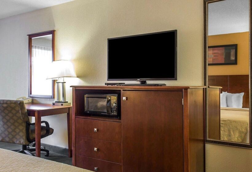 غرفه قياسيه سريرين مزدوجين, Quality Inn