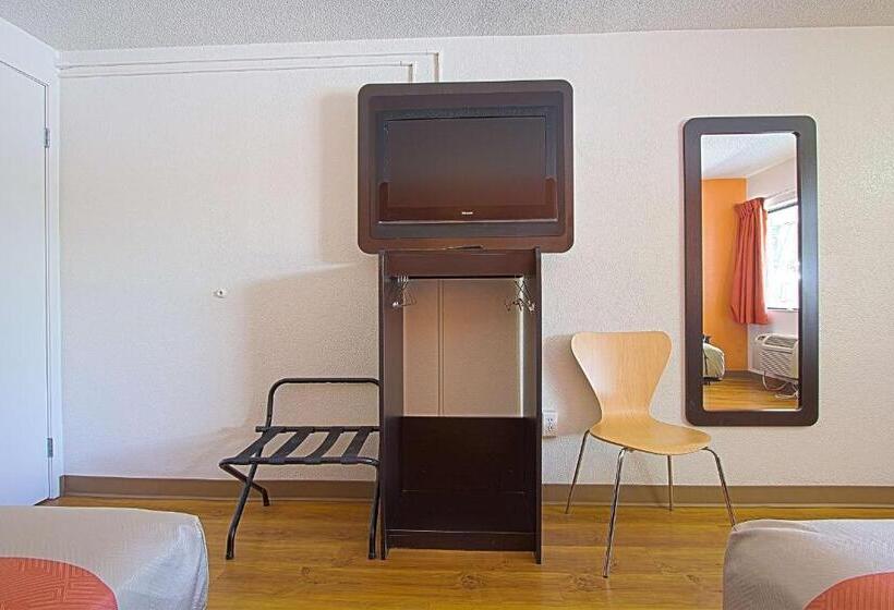 غرفة قياسية, Motel 6 East Brunswick, Nj