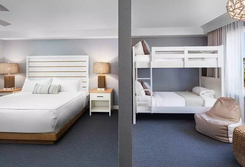 キングサイズベッドのジュニアスイート, Beach House Resort Hilton Head Island