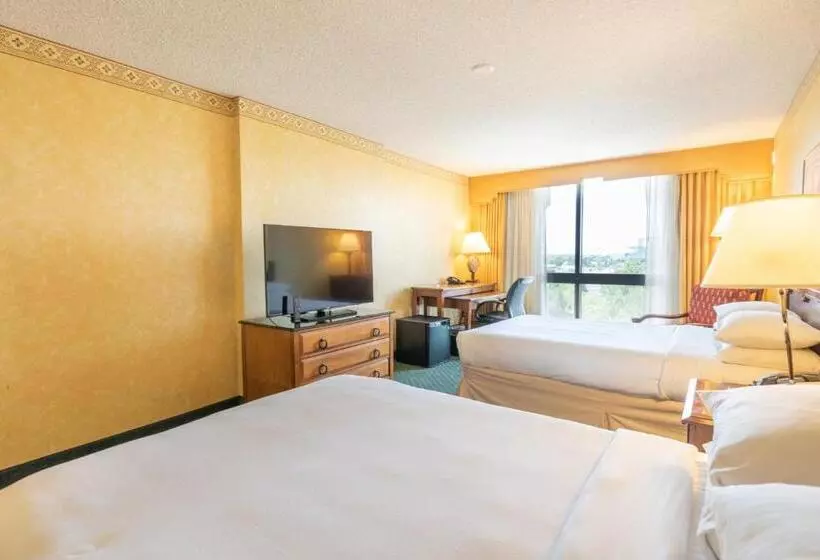 ２ダブルベッドのスタンダードルーム, Albuquerque Marriott Pyramid North