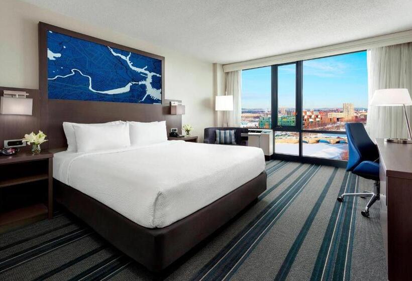 غرفة قياسية سرير كينج, Courtyard By Marriott Boston Cambridge