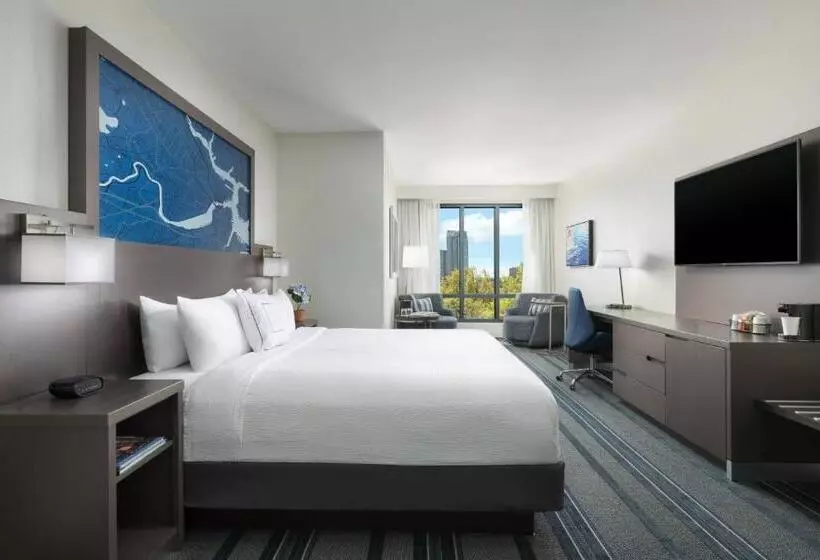 اتاق لوکس با تخت بزرگ, Courtyard By Marriott Boston Cambridge